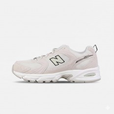 לצפייה במוצר New Balance 530 off-white